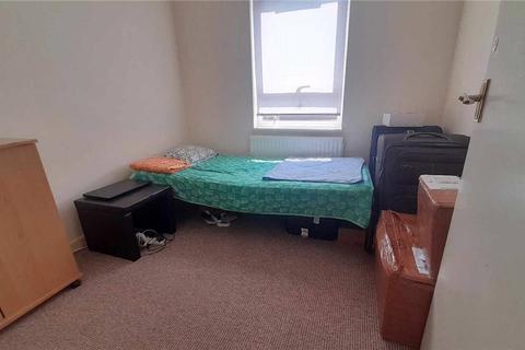 16 Coggeshall Close, Cambridge, CB5 8TZ