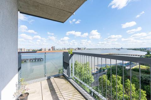 2 bedroom flat for sale, Bendish Point, Thamesmead, London, SE28