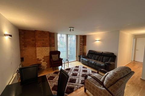 2 bedroom flat for sale, Generator Hall, Electric Wharf, Radford, CV1 4JL