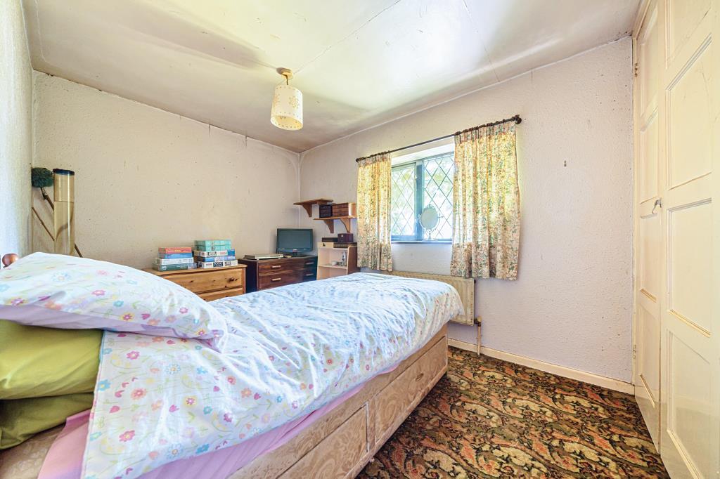 Oxfordshire, OX15 3 bed detached house £450,000