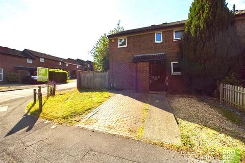 3 bedroom end of terrace house for sale, Warwick, Crown Wood, Bracknell, Berkshire, RG12