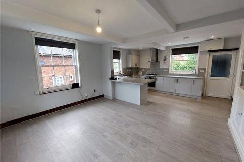 2 bedroom semi-detached house to rent, Frodsham, Cheshire