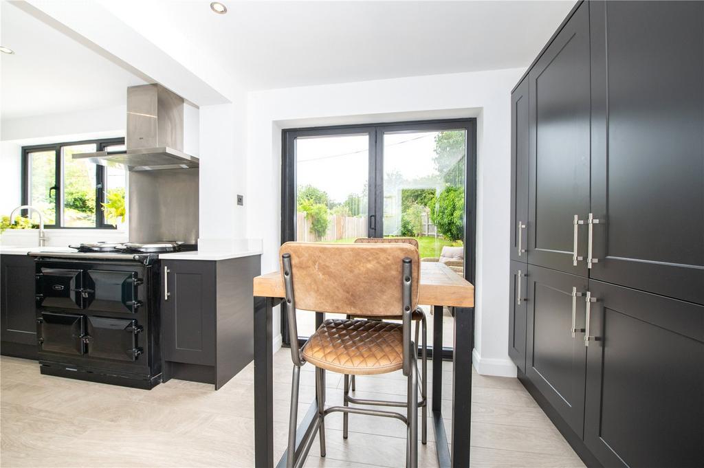 Breakfast Room