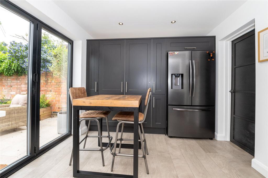 Breakfast Room