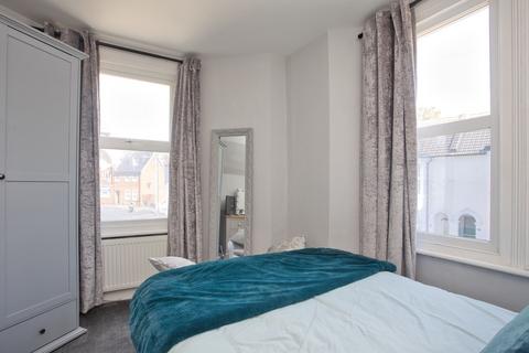 33 Pavilion Road, Folkestone, CT19 5RL