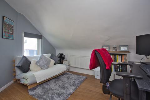 33 Pavilion Road, Folkestone, CT19 5RL