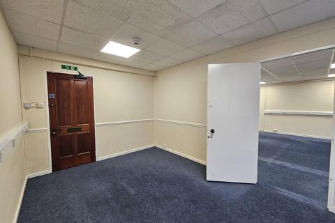 Office to rent, 136 Union Street, Torquay TQ2