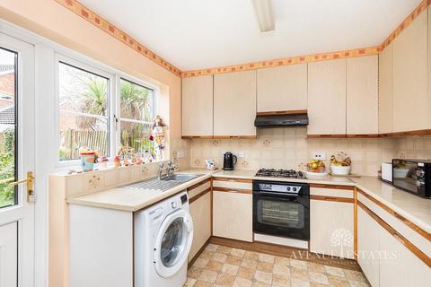 3 bedroom detached house for sale, Springbank Road, Bournemouth BH7