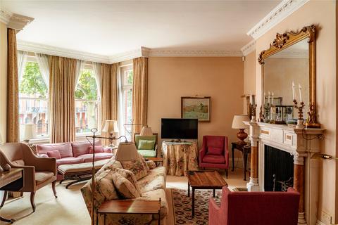 3 bedroom apartment for sale, Kensington Court Mansions, Kensington, London, W8