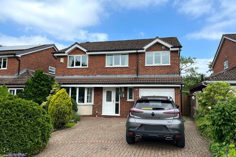 3 bedroom detached house for sale, Tamar Close, Leyland PR25