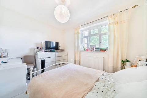 3 bedroom apartment to rent, West Hill Wandsworth SW18