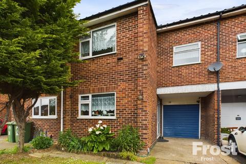 3 bedroom terraced house to rent, Hithermoor Road, Stanwell Moor, Middlesex, TW19