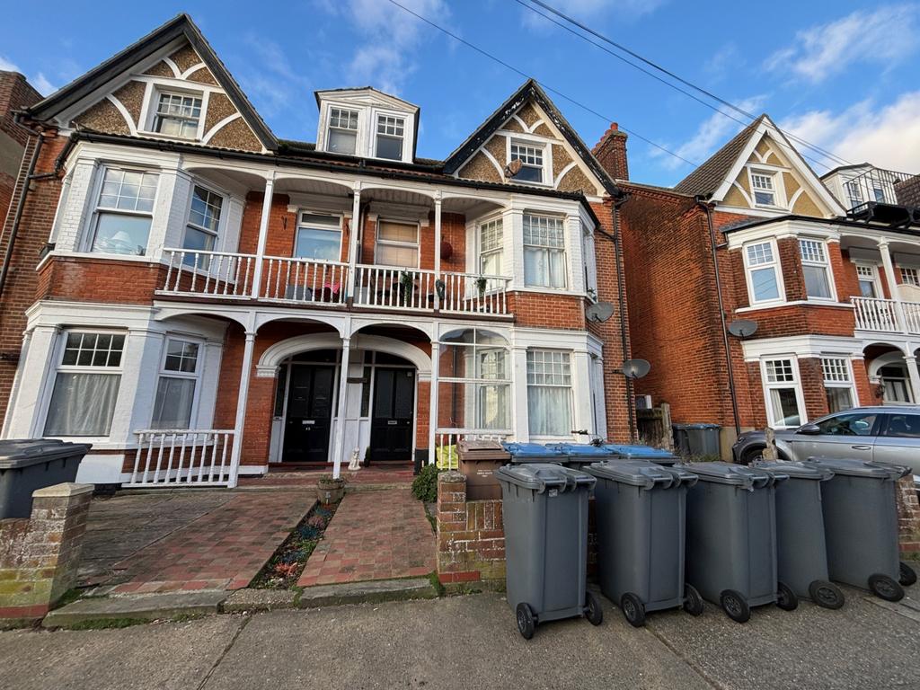 Leopold Road, Felixstowe, IP11 Studio £650 pcm (£150 pw)