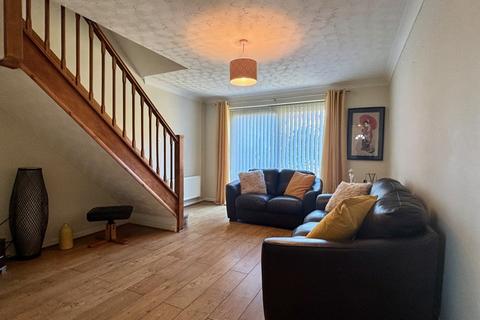 2 bedroom end of terrace house for sale, Capel Drive, Felixstowe, IP11