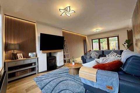 3 bedroom detached house for sale, Ferry Road, Old Felixstowe, IP11