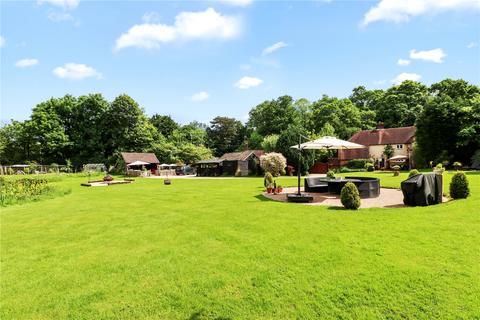 3 bedroom semi-detached house for sale, London Road, Maresfield, Uckfield, East Sussex, TN22