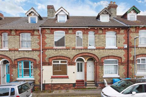 3 bedroom terraced house for sale, Leicester Street, Kettering NN16