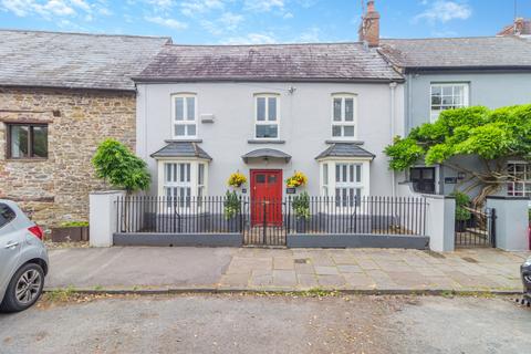 4 bedroom terraced house for sale, New Market Street, Usk