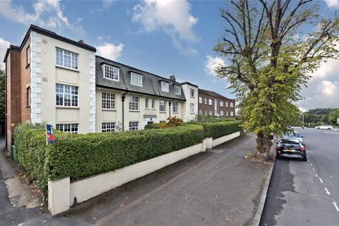 Kingston upon Thames - 2 bedroom flat for sale