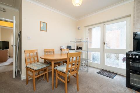 40 Fairlyn Drive, Bolton, BL5 1HJ