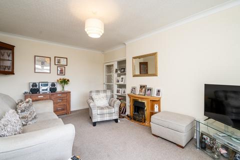 40 Fairlyn Drive, Bolton, BL5 1HJ