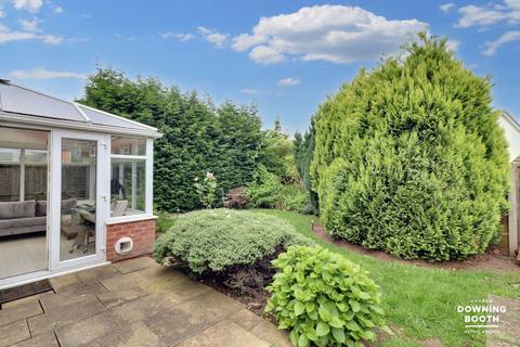 3 bedroom semi-detached house for sale, Flinn Close, Lichfield WS14