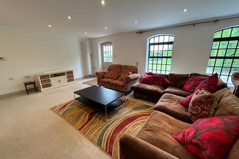 2 bedroom flat to rent, Tylers Lock, London Lane, Tardebigge, Bromsgrove, B60