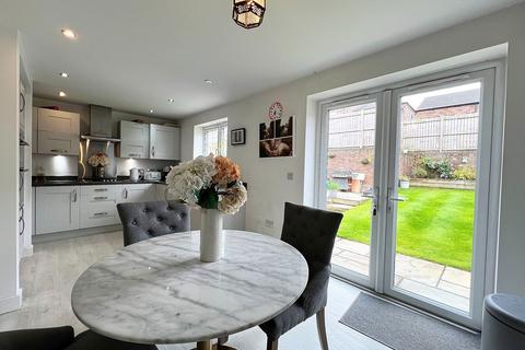 25 Bloom Drive, Wetherby, LS22 6AR