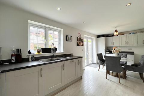 25 Bloom Drive, Wetherby, LS22 6AR