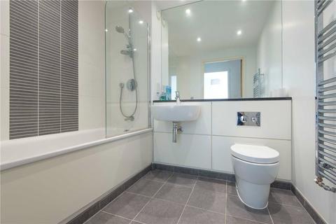 1 bedroom apartment for sale, Spa Road, London, SE16