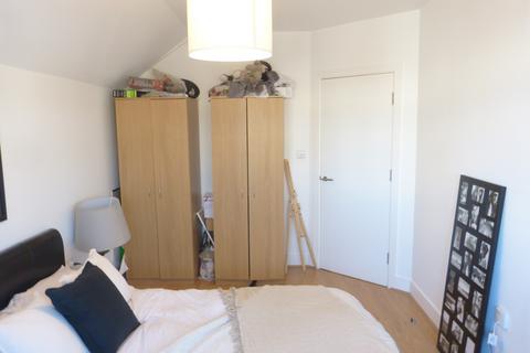 1 bedroom flat to rent, THE CREST, LONDON, NW4