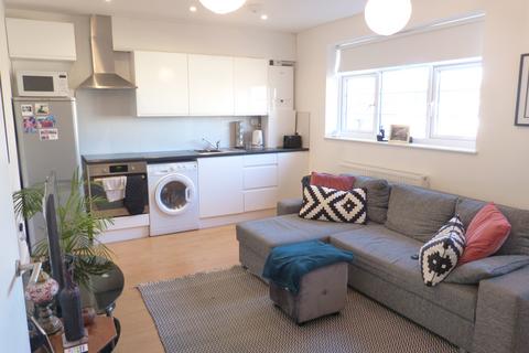 1 bedroom flat to rent, THE CREST, LONDON, NW4