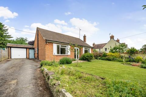 4 bedroom detached bungalow for sale, Chearsley,  Buckinghamshire,  HP18
