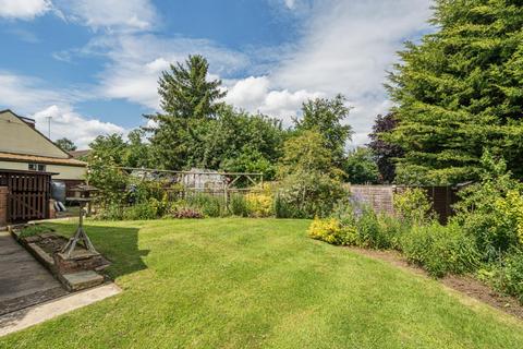 4 bedroom detached bungalow for sale, Chearsley,  Buckinghamshire,  HP18