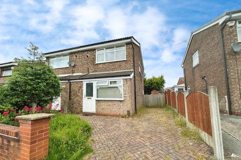 2 bedroom semi-detached house to rent, Middleton, Manchester M24