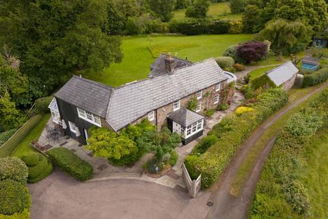 3 bedroom detached house for sale, Coed-Yr-Ynys Road, Llangynidr, Crickhowell, NP8