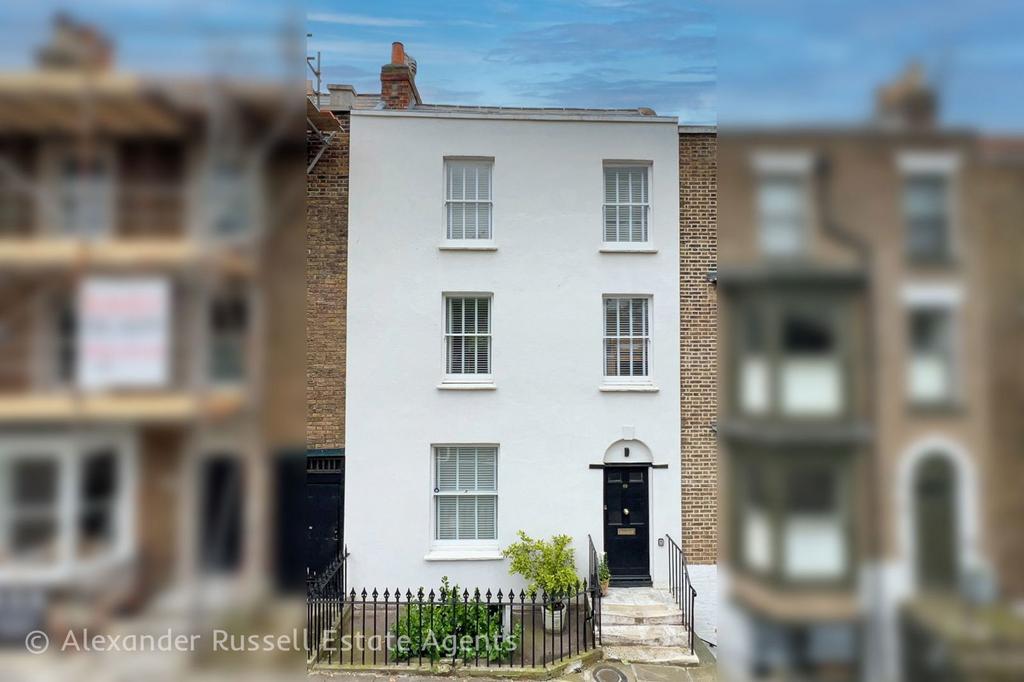 Trinity Square, Margate, CT9 3 bed terraced house for sale £580,000