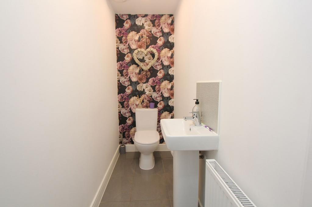 Cloakroom WC