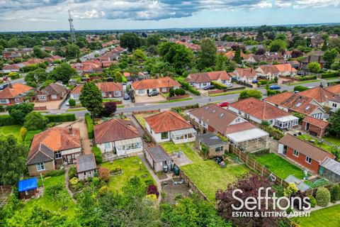 3 bedroom bungalow for sale, Pilling Road, Thorpe St Andrew, NR7