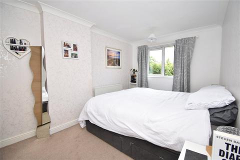 3 bedroom semi-detached house for sale, Linnet Drive, Chelmsford, Essex, CM2