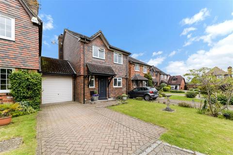 3 bedroom link detached house for sale, Clerks Croft, Redhill RH1