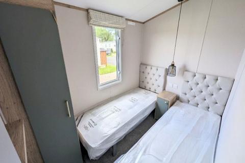 2 bedroom static caravan for sale, New Romney Holiday Park, , Greatstone TN28