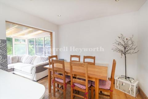 52 Alder Grove, Poulton-le-fylde, FY6 8EH