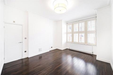 3 bedroom apartment to rent, Fulham Palace Road, London, SW6