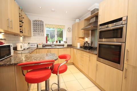 3 bedroom apartment for sale, 3 Chine Crescent Road, Bournemouth, BH2