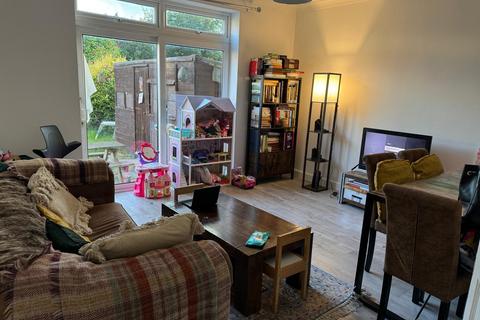 3 bedroom house to rent, Fuller Road, Dagenham RM8