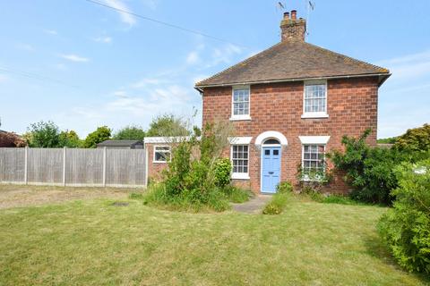 3 bedroom cottage for sale, Silver Hill Road, Ashford TN24