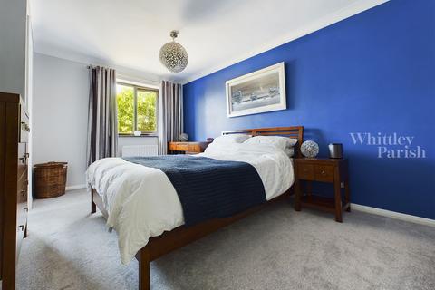 7 Alexander Close, Long Stratton, Norwich, NR15 2RJ