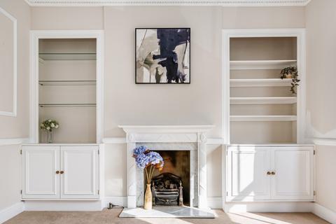 Lysia Street, London, Greater London, SW6