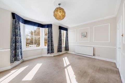 Lysia Street, London, Greater London, SW6